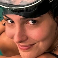Marina Moschen Çıplak