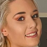 Molly Harding Çıplak