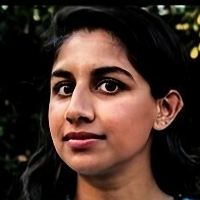 Monica Padman Çıplak