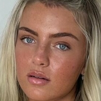 Natasha Marshall Çıplak