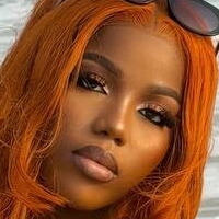 Nifemi Nancy Çıplak