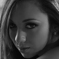 Nina Parodi Çıplak