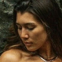 Nina Pirola Çıplak