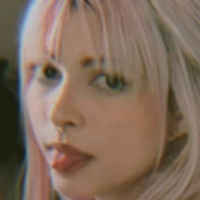 Ninelaris Çıplak