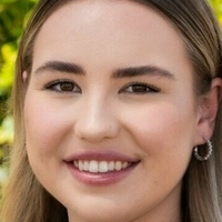 Pearl Farley Çıplak