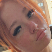 Penelope UK Çıplak