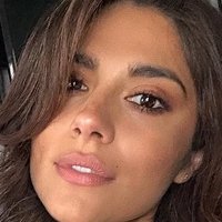 Pia Miller Çıplak