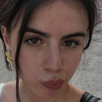 Pia Yasmin Çıplak