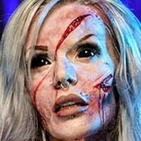 Pure.horror Çıplak