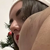 Queenaria_ Çıplak