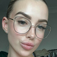Rhiana Webber Çıplak