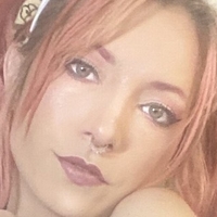 Riley Sinpai Çıplak