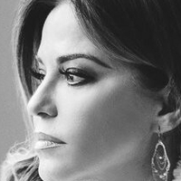 Robin Meade Çıplak