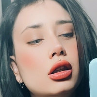 Romy Kush Çıplak