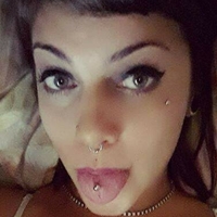 Samanta Simpsonita Çıplak