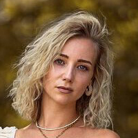 Sandra Amalia Çıplak