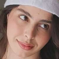 Sara Nunes Çıplak