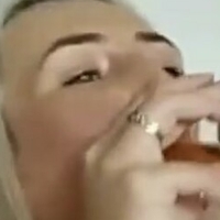 Seshemetka Çıplak