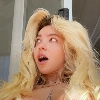 Shanin Blake Çıplak