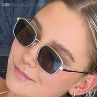 Shannon Neaves Çıplak