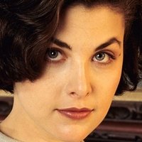 Sherilyn Fenn Çıplak