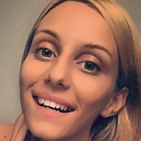 Silvia Bodeanu Çıplak