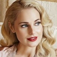 Silvia Schneider Çıplak