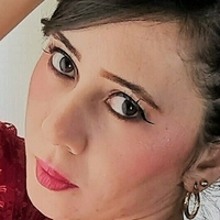 silviaa Çıplak
