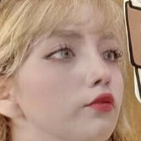 Skywalkernoelle Çıplak