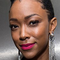 Sonequa Martin-Green Çıplak