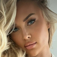 Sophie Oneill Çıplak