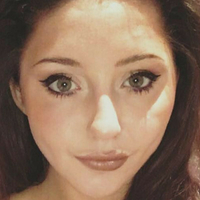 Stacy Love Çıplak
