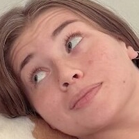 Sydney Taylor Çıplak