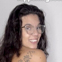 Takeyourgenia Çıplak