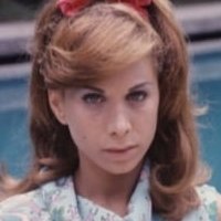 Tanya Lopert Çıplak