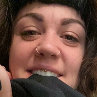 TatsAndToess Çıplak