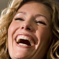 Tava Smiley Çıplak