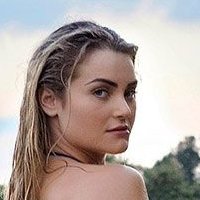 Thaiz Schmitt Çıplak