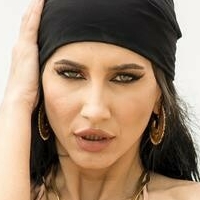 tinaulmeanu Çıplak