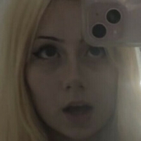 Trinity Manaj Çıplak