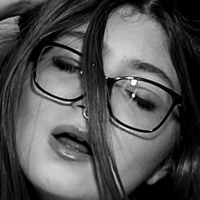 Valentina Dussan Çıplak