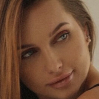 valeria_cherry1 Çıplak