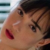 Vanessabecht Çıplak
