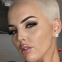 yessbabygirll Çıplak