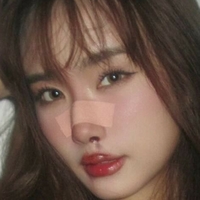 Yujeen.indyy Çıplak