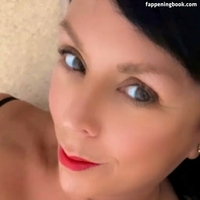 yummyhoneymodel Çıplak