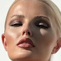 Zienna Sonne Çıplak