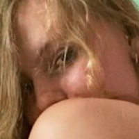 Zoe Canestraro Çıplak